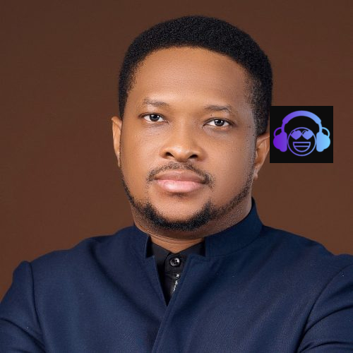 Lawrence Oyor - 7 Eyes 7 Wings 7 Scrolls (Live)